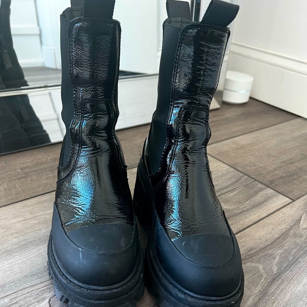 GANNI platform Chelsea boots 37